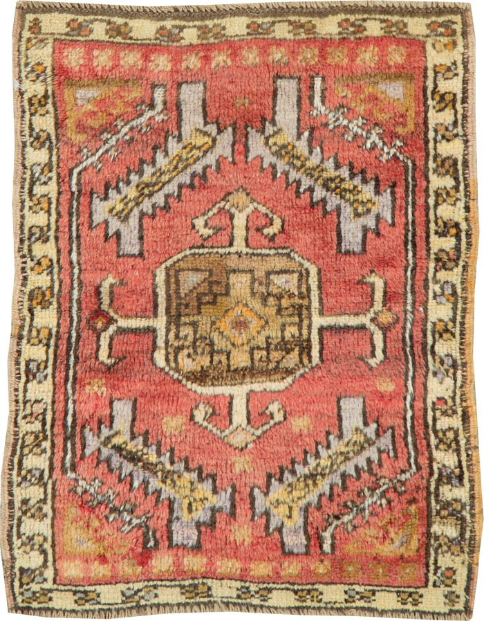 Vintage Turkish Anatolian Rug, No.26034 - Staging