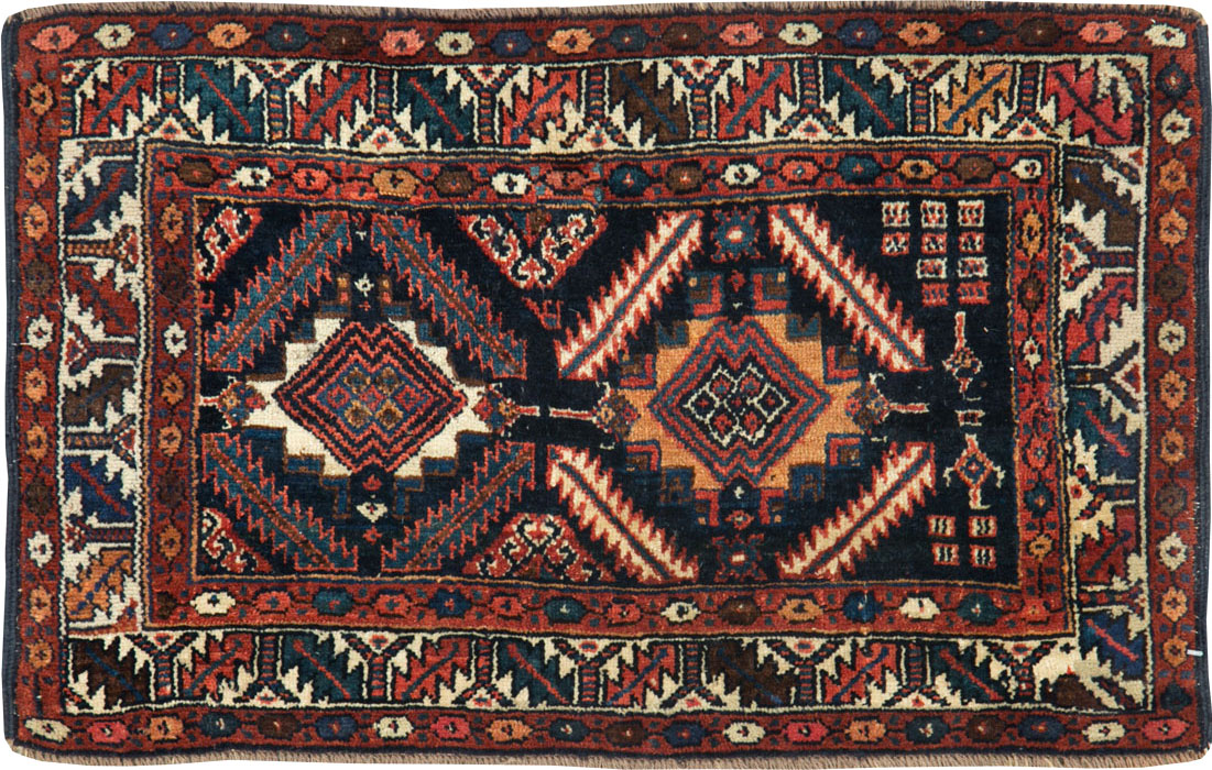 Antique Persian Veramin Rug, No.26035 - Staging