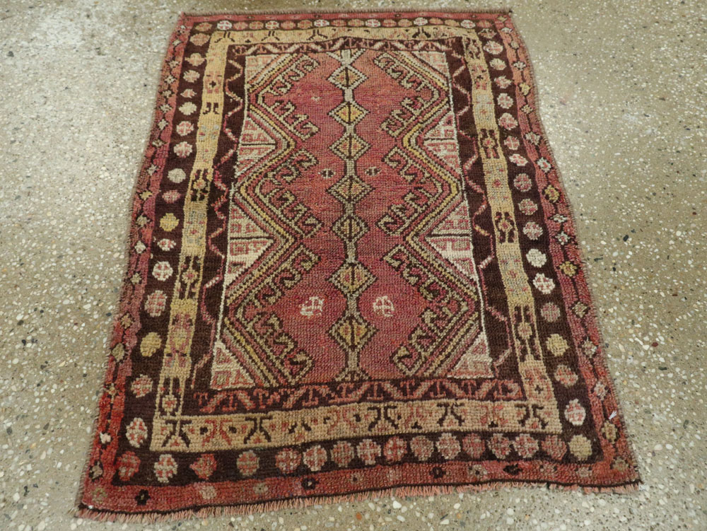 Vintage Turkish Anatolian Throw Rug, No.26037 - Staging