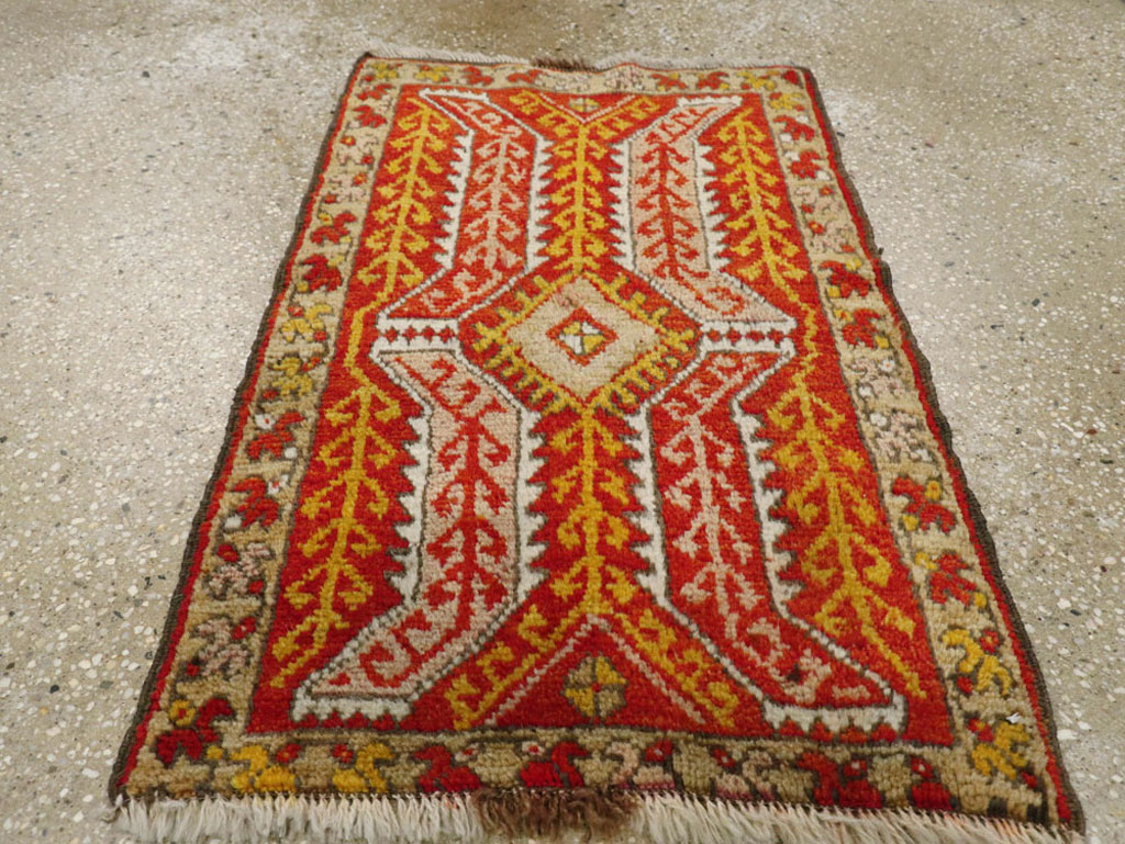 Antique Turkish Anatolian Rug, No.26039 - Staging