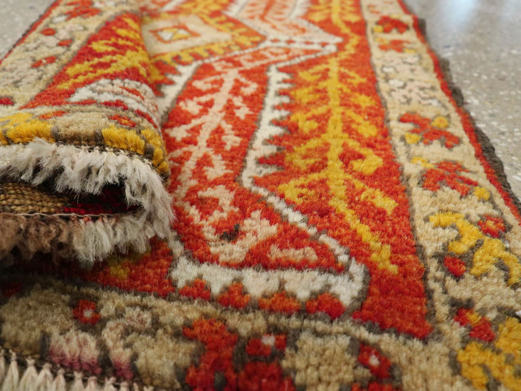 Antique Turkish Anatolian Rug, No.26039 - Staging