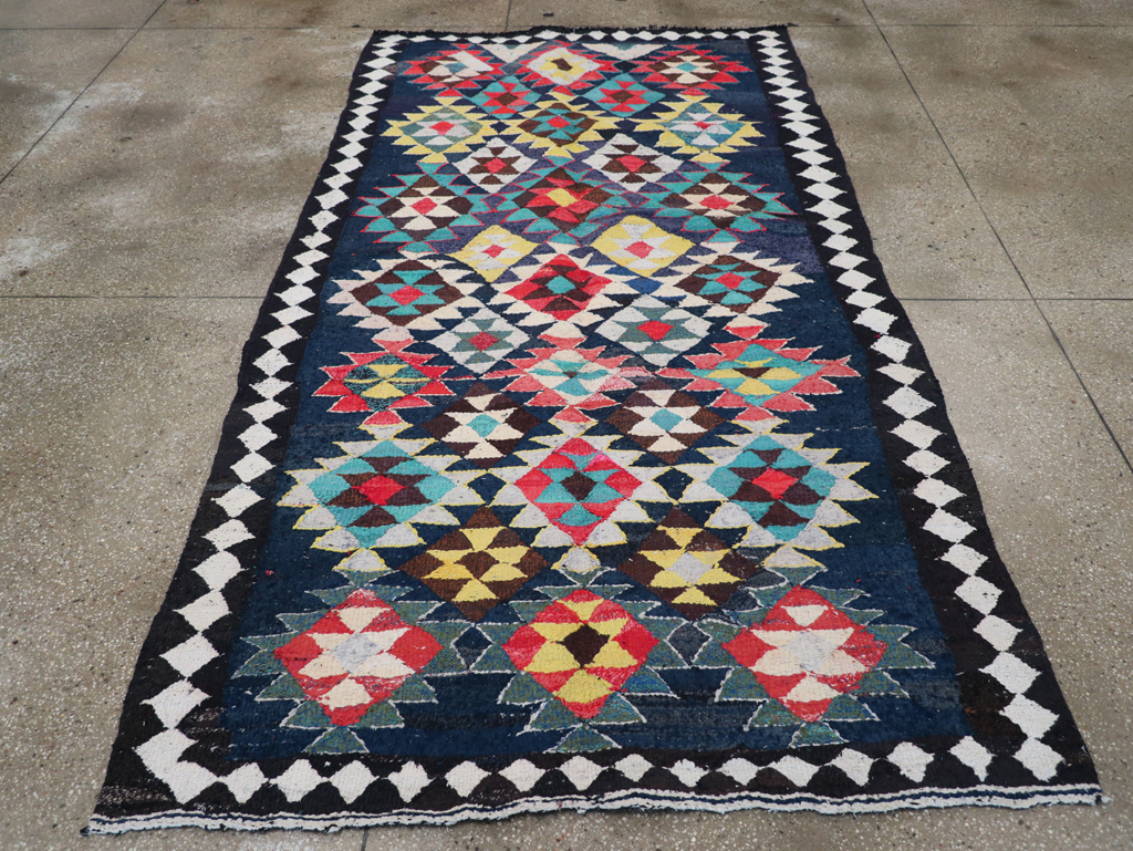 Vintage Persian Flatweave Kilim , No.26075 - Staging
