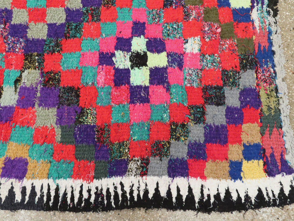 Vintage Persian Flatweave Kilim, No.26087 - Staging