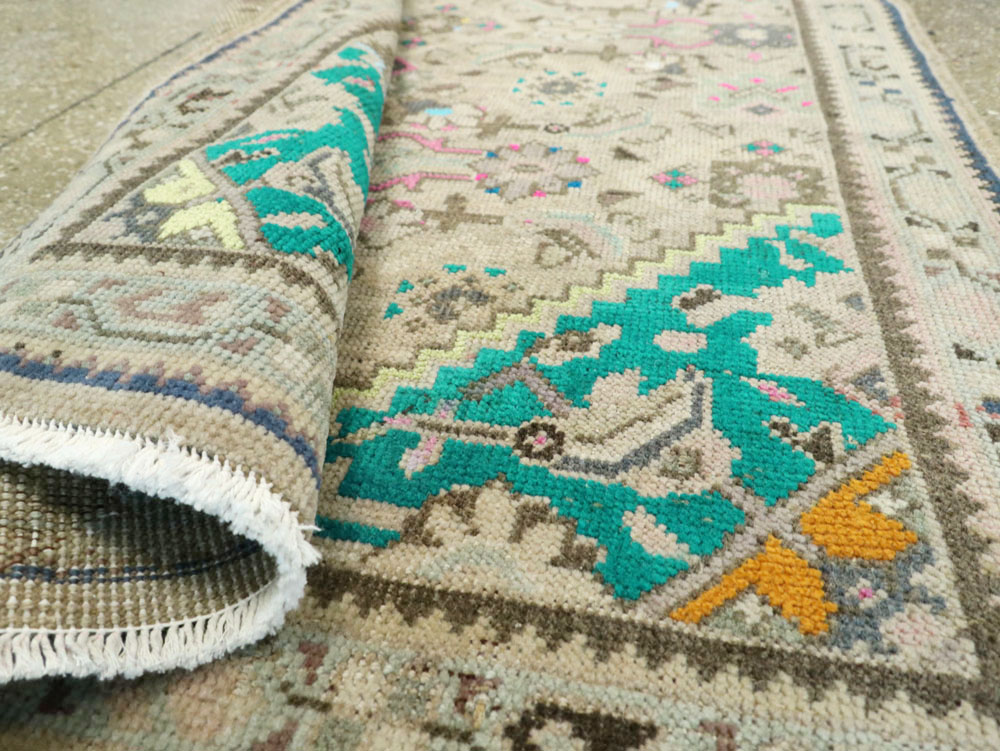 Vintage Persian Hamadan Rug, No.26128 - Staging