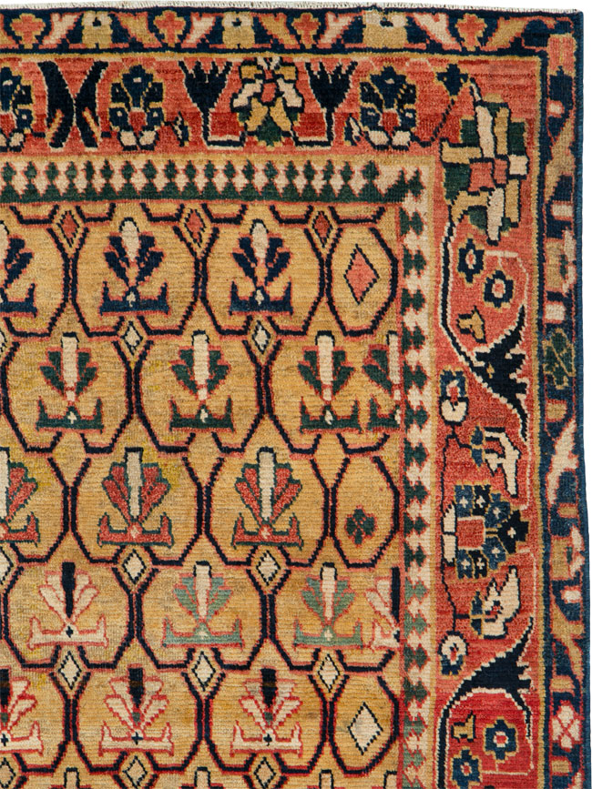 Vintage Persian Fereghan Mahal Rug, No.26129 - Staging