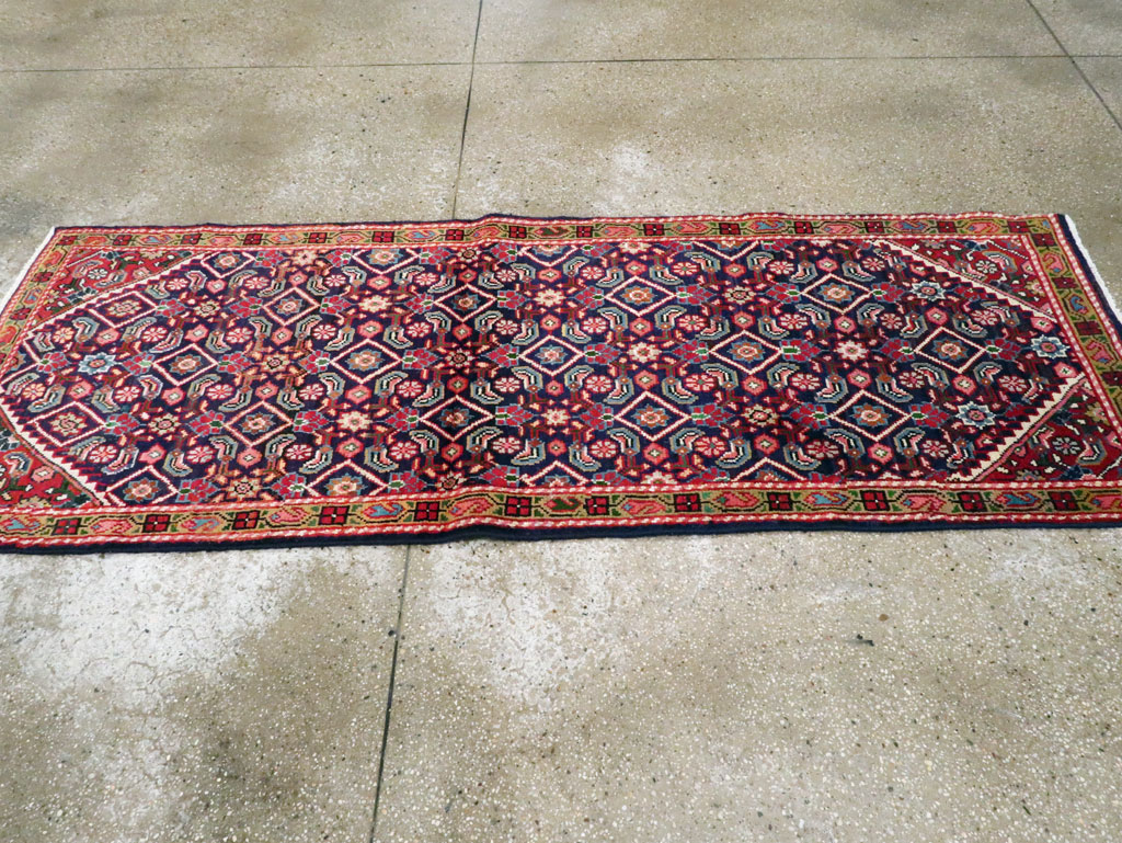 Vintage Persian Mahal Runner, No.26130 - Staging