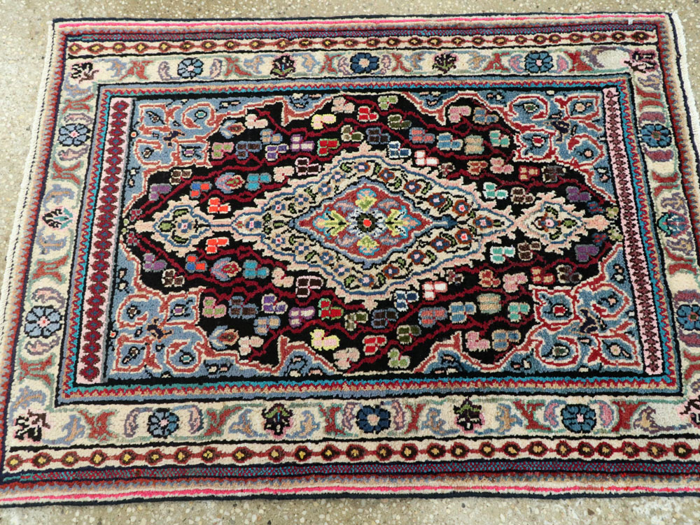 Vintage Persian Hamadan Rug, No.26133 - Staging