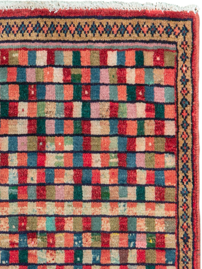 Vintage Persian Mahal Rug, No.26136 - Staging