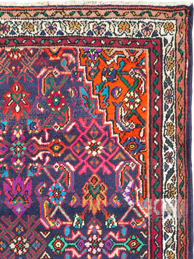 Vintage Persian Hamadan Rug, No.26144 - Staging