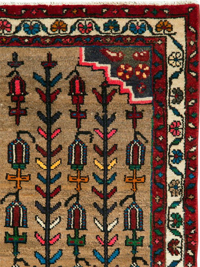 Vintage Persian Hamadan Rug, No.26150 - Staging