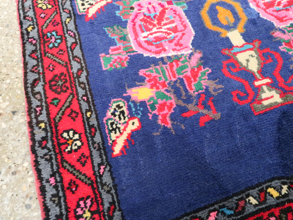 Vintage Persian Hamadan Throw Rug, No.26155 - Staging