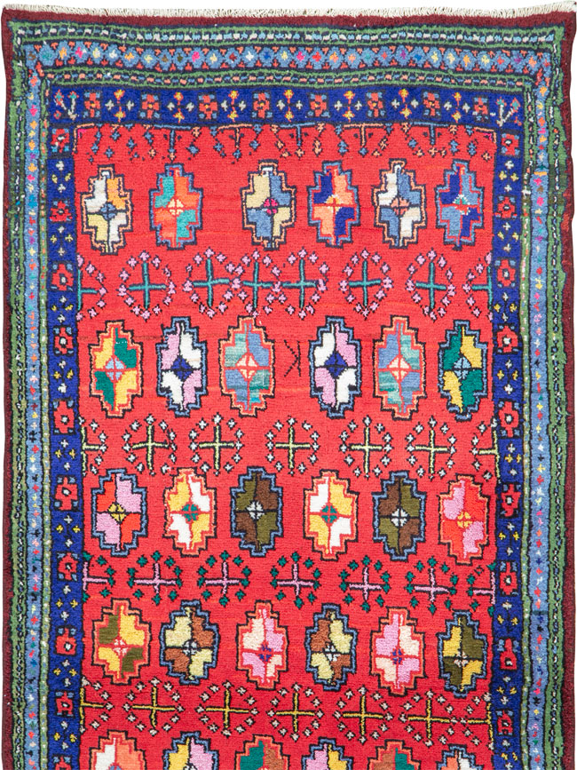 Vintage Persian Hamadan Rug, No.26162 - Staging