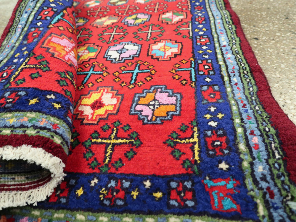 Vintage Persian Hamadan Rug, No.26162 - Staging