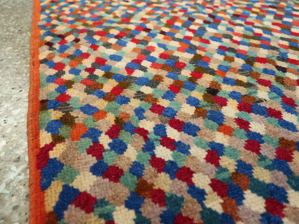 Vintage Persian Mahal Rug, No.26164 - Staging