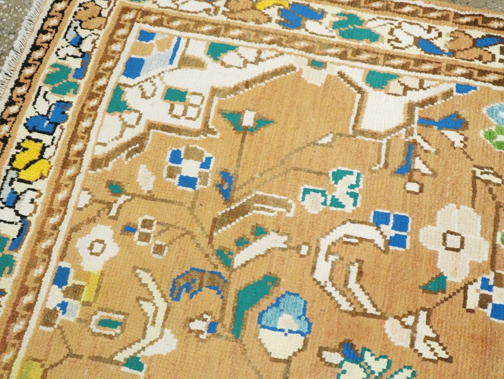 Vintage Persian Mahal Rug, No.26168 - Staging