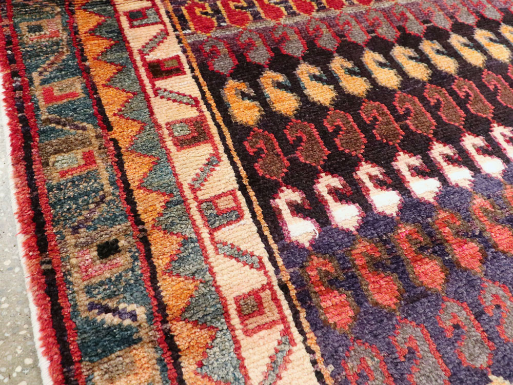 Vintage Persian Hamadan Rug, No.26172 - Staging