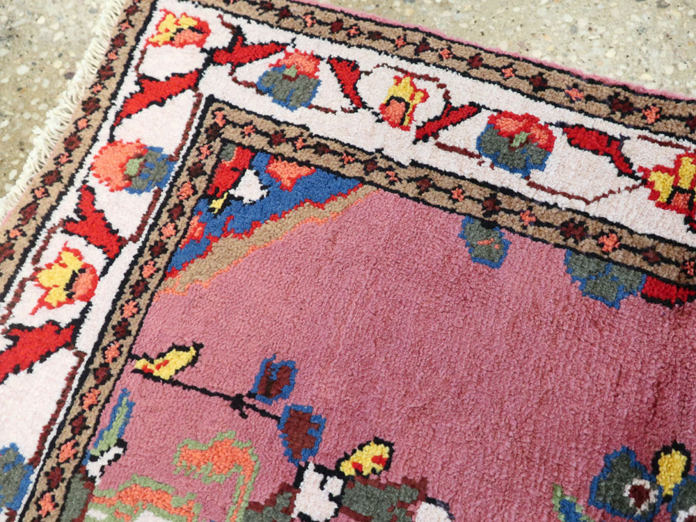 Vintage Persian Hamadan Rug, No.26173 - Staging