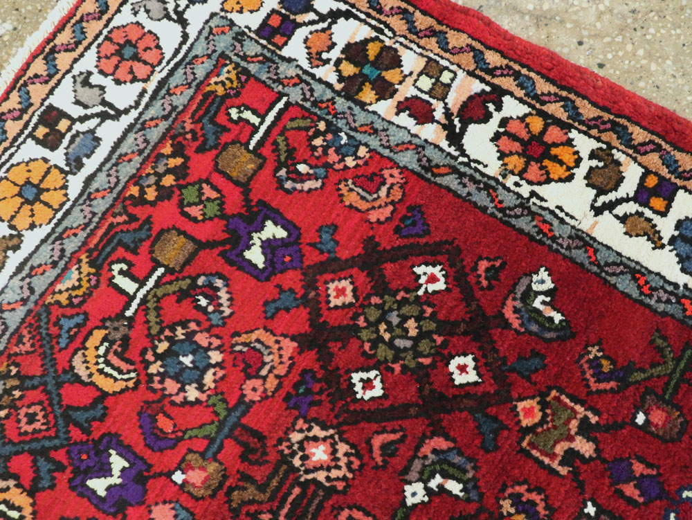 Vintage Persian Hamadan Rug, No.26177 - Staging