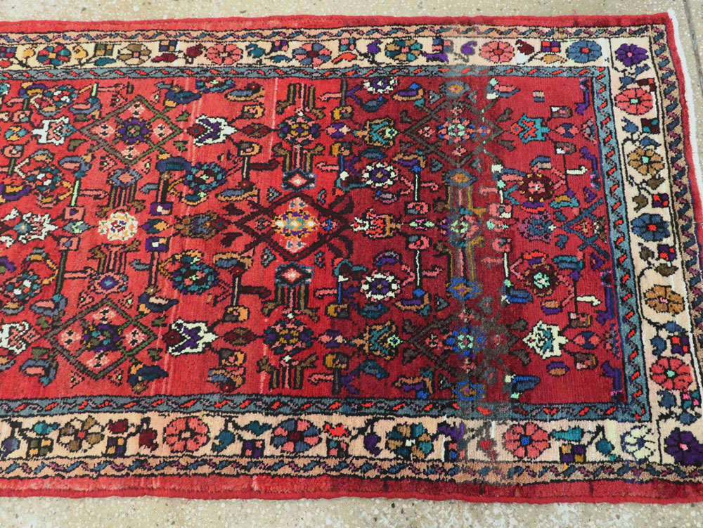 Vintage Persian Hamadan Rug, No.26177 - Staging