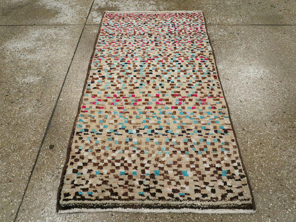 Vintage Persian Gabbeh Rug, No.26190 - Staging