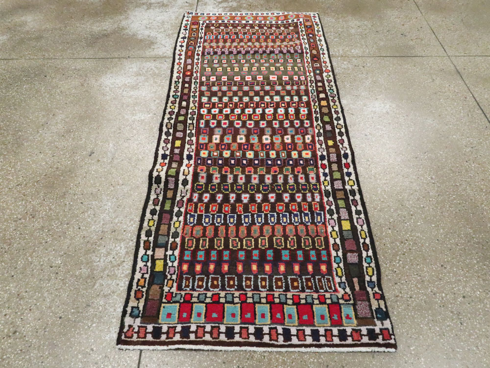 Vintage Persian Hamadan Rug, No.26192 - Staging