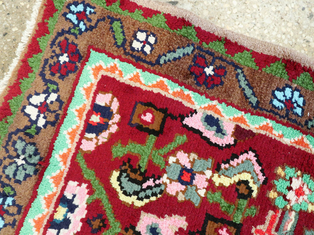 Vintage Persian Hamadan Rug, No.26199 - Staging
