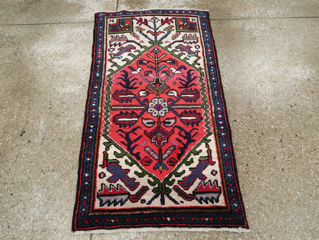 Vintage Persian Hamadan Rug, No.26207 - Staging