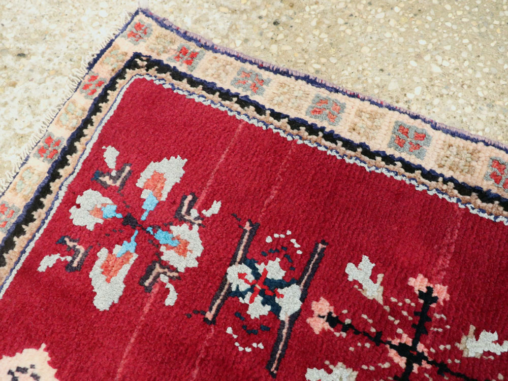 Vintage Persian Hamadan Rug, No.26208 - Staging