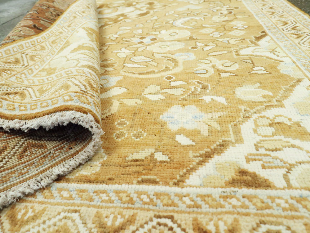 Vintage Persian Hamadan Rug, No.26216 - Staging