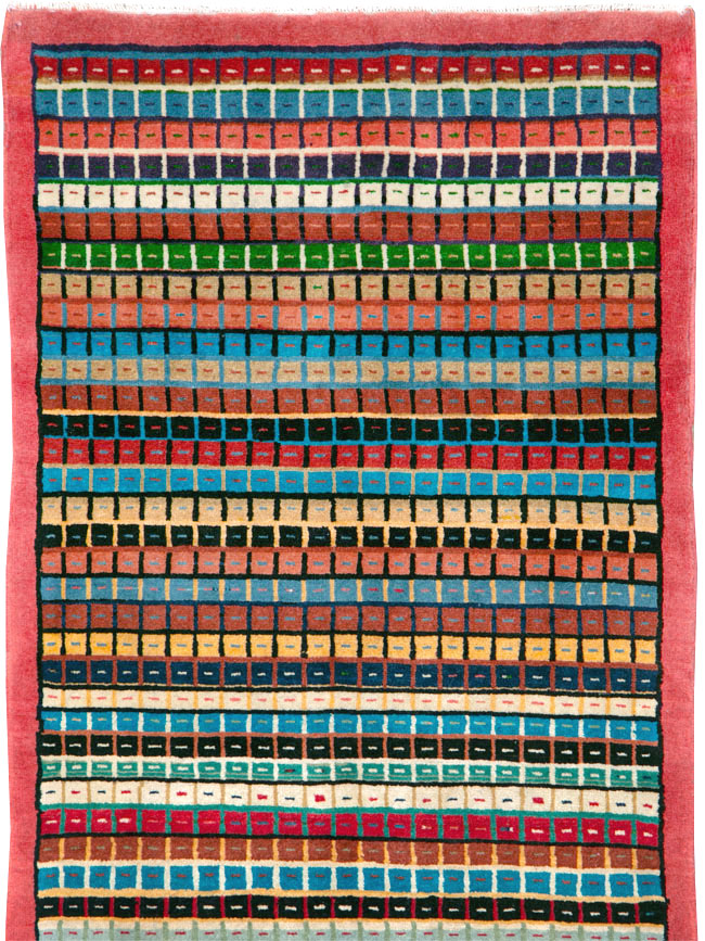 Vintage Persian Mahal Runner, No.26218 - Staging