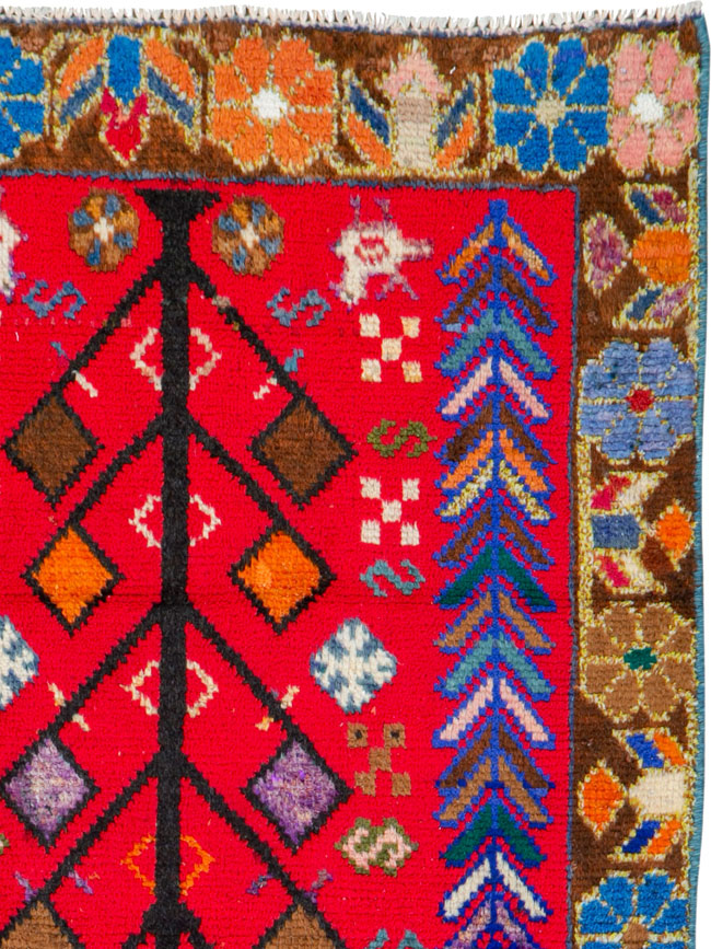 Vintage Persian Hamadan Rug, No.26222 - Staging