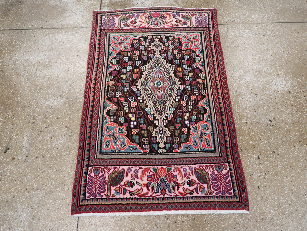 Vintage Persian Hamadan Rug, No.26224 - Staging