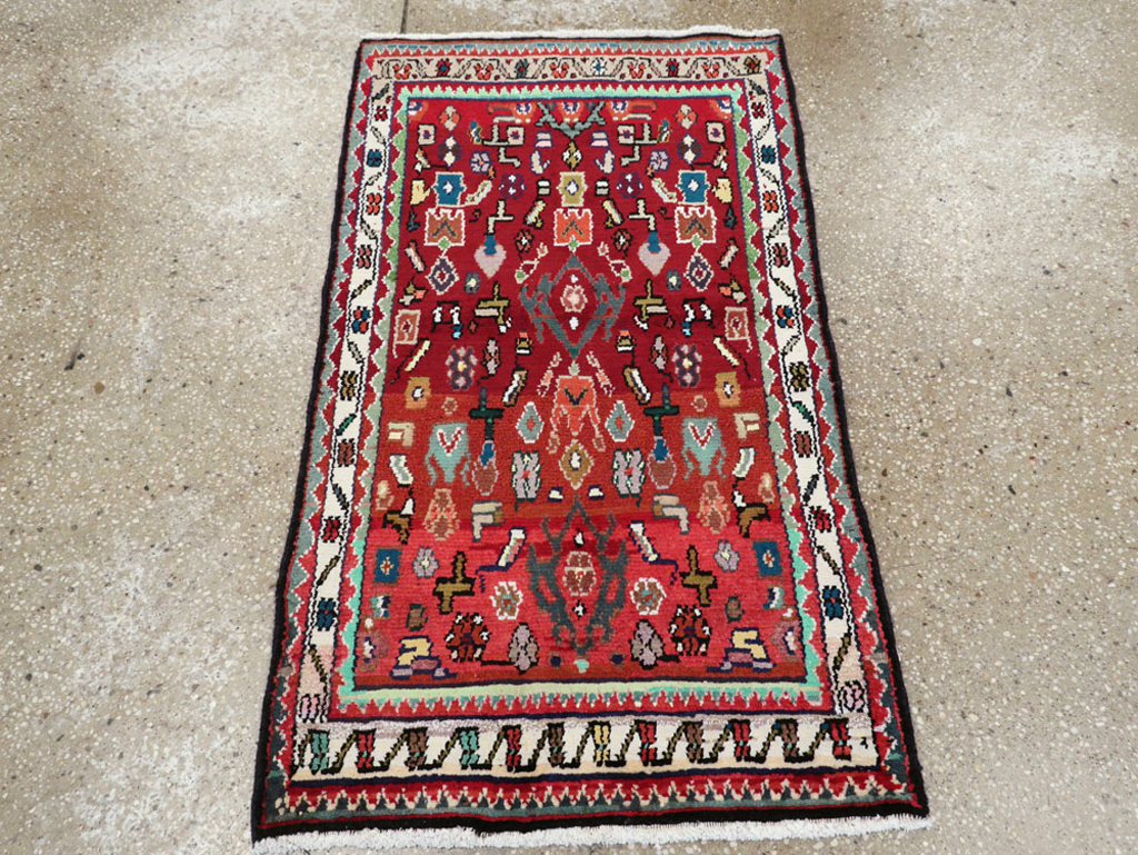 Vintage Persian Hamadan Rug, No.26226 - Staging