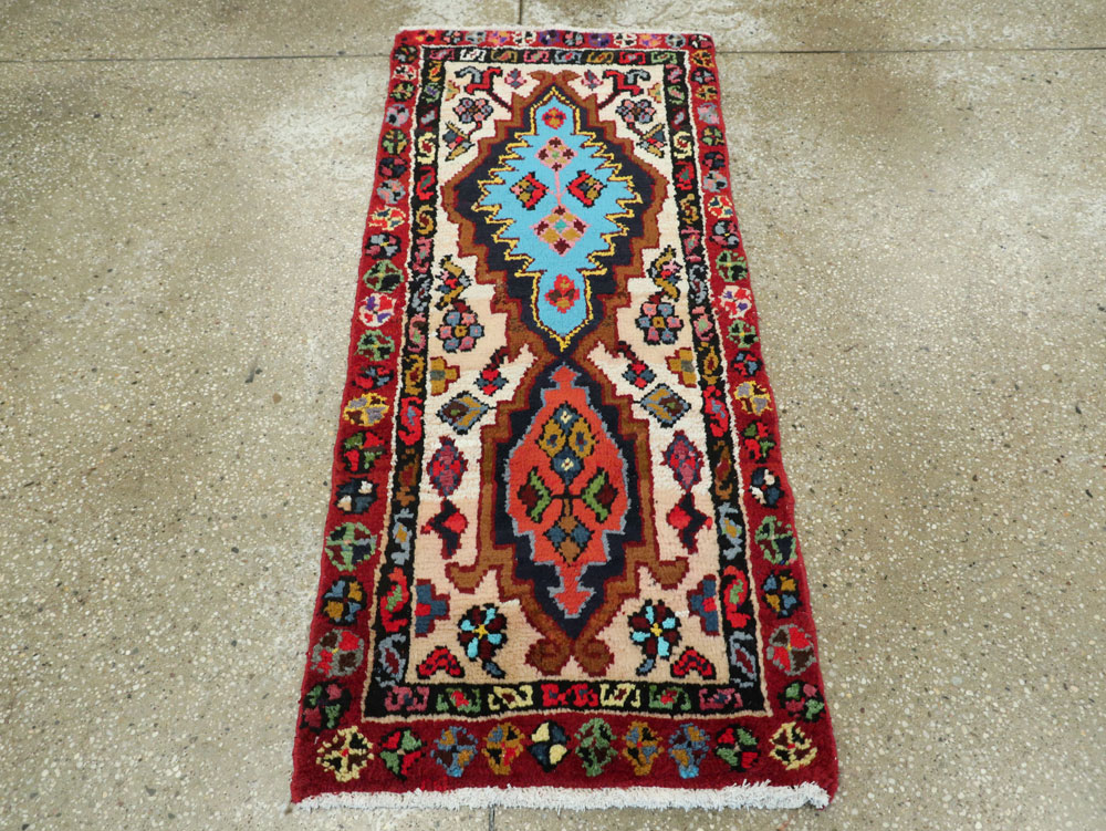 Vintage Persian Hamadan Rug, No.26229 - Staging
