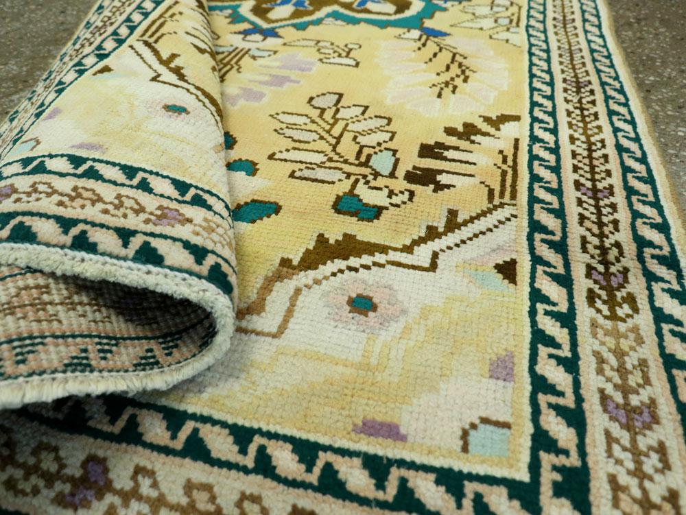 Vintage Persian Hamadan Rug, No.26231 - Staging