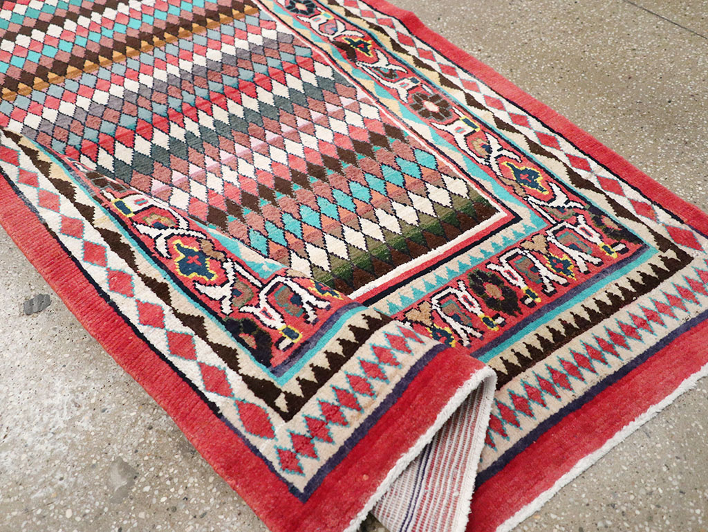 Vintage Persian Mahal Runner, No.26232 - Staging