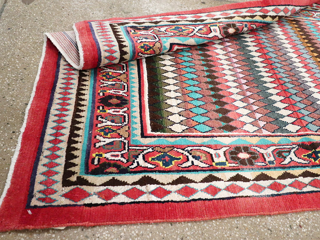 Vintage Persian Mahal Runner, No.26232 - Staging