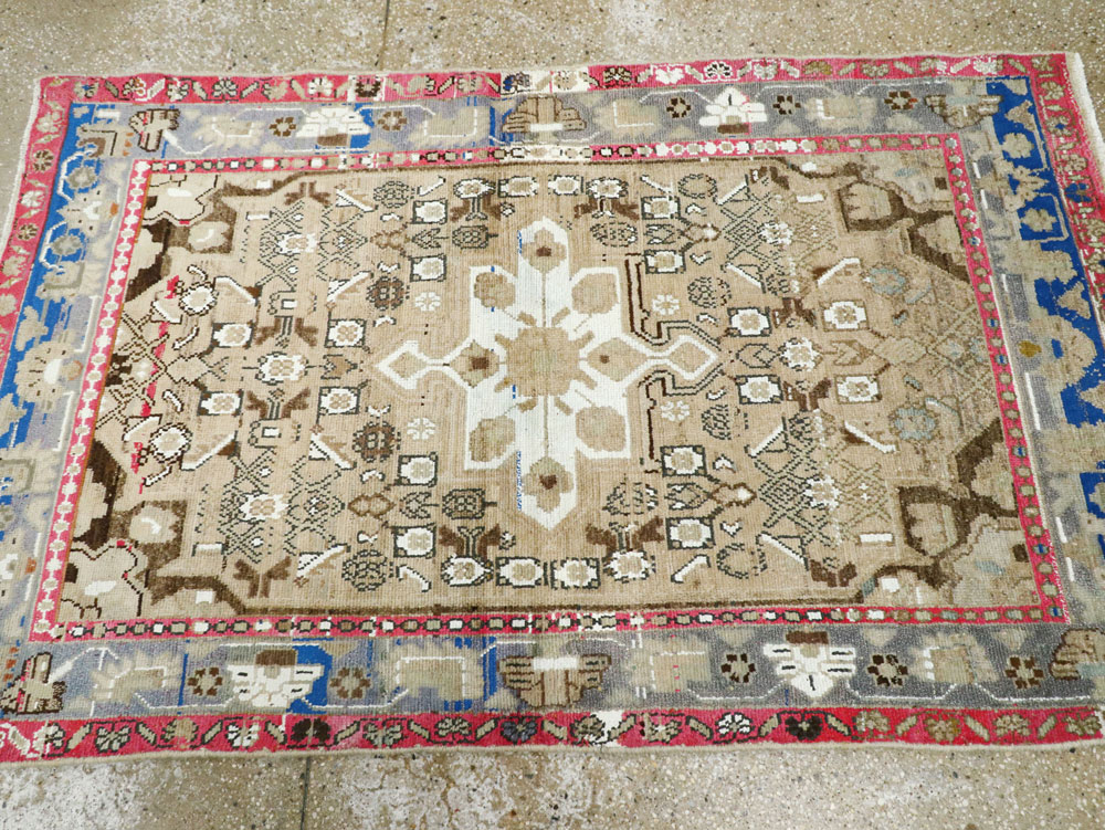 Vintage Persian Hamadan Rug, No.26233 - Staging
