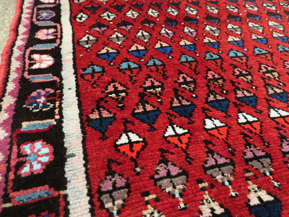 Vintage Persian Hamadan Rug, No.26234 - Staging