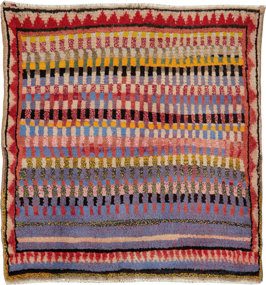 Vintage Persian Mahal Rug, No.26256 - Staging