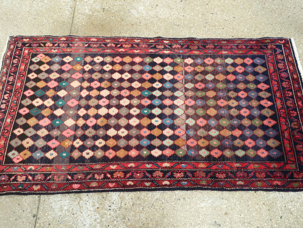 Vintage Persian Hamadan Rug, No.26261 - Staging