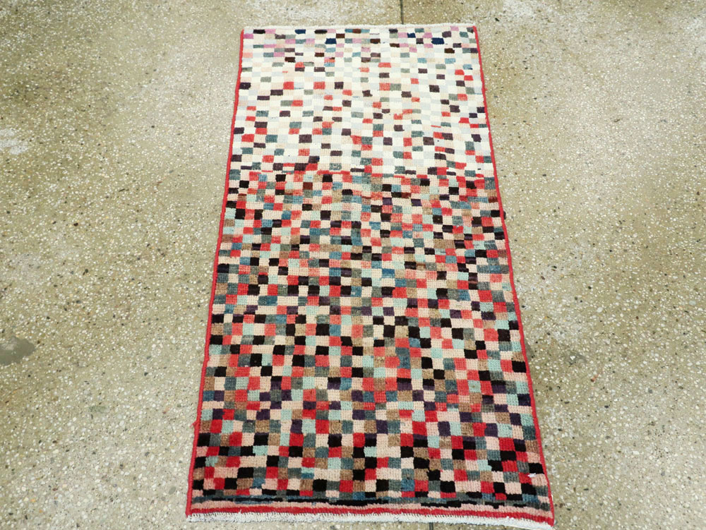 Vintage Persian Gabbeh Rug, No.26272 - Staging