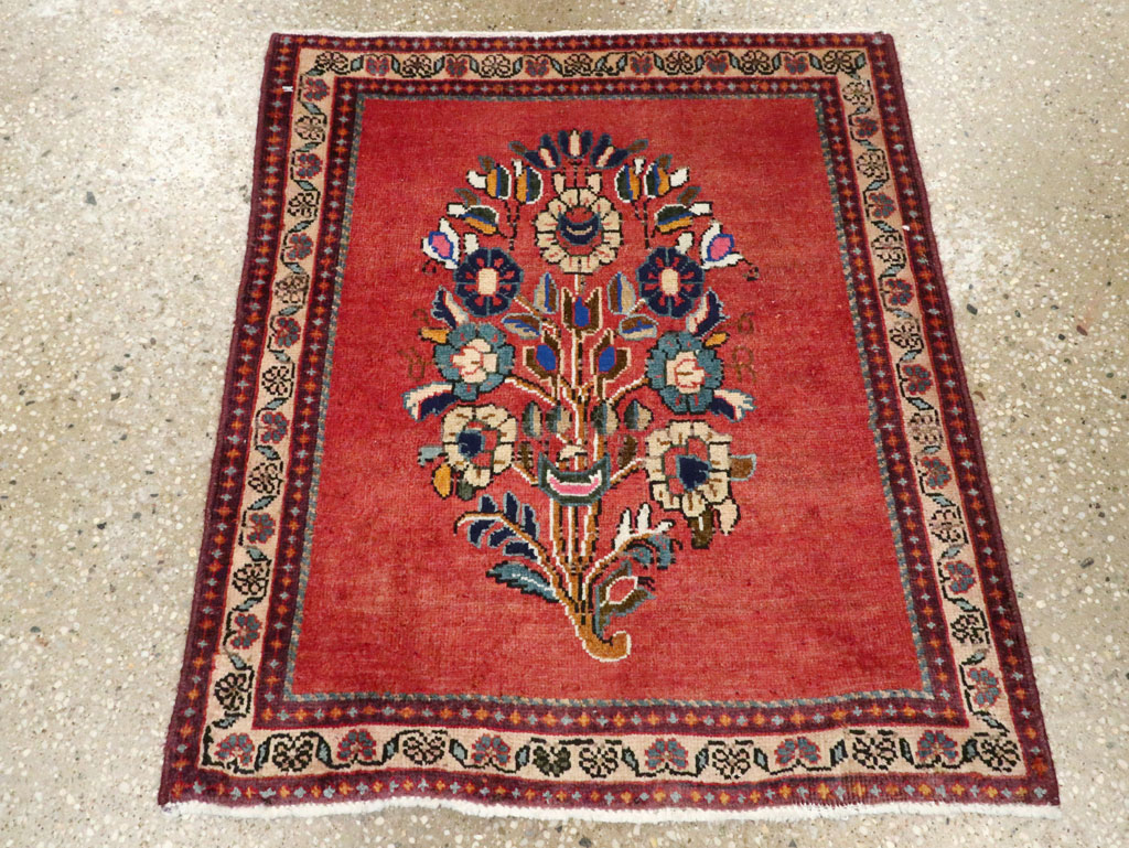 Vintage Persian Shiraz Rug, No.26274 - Staging