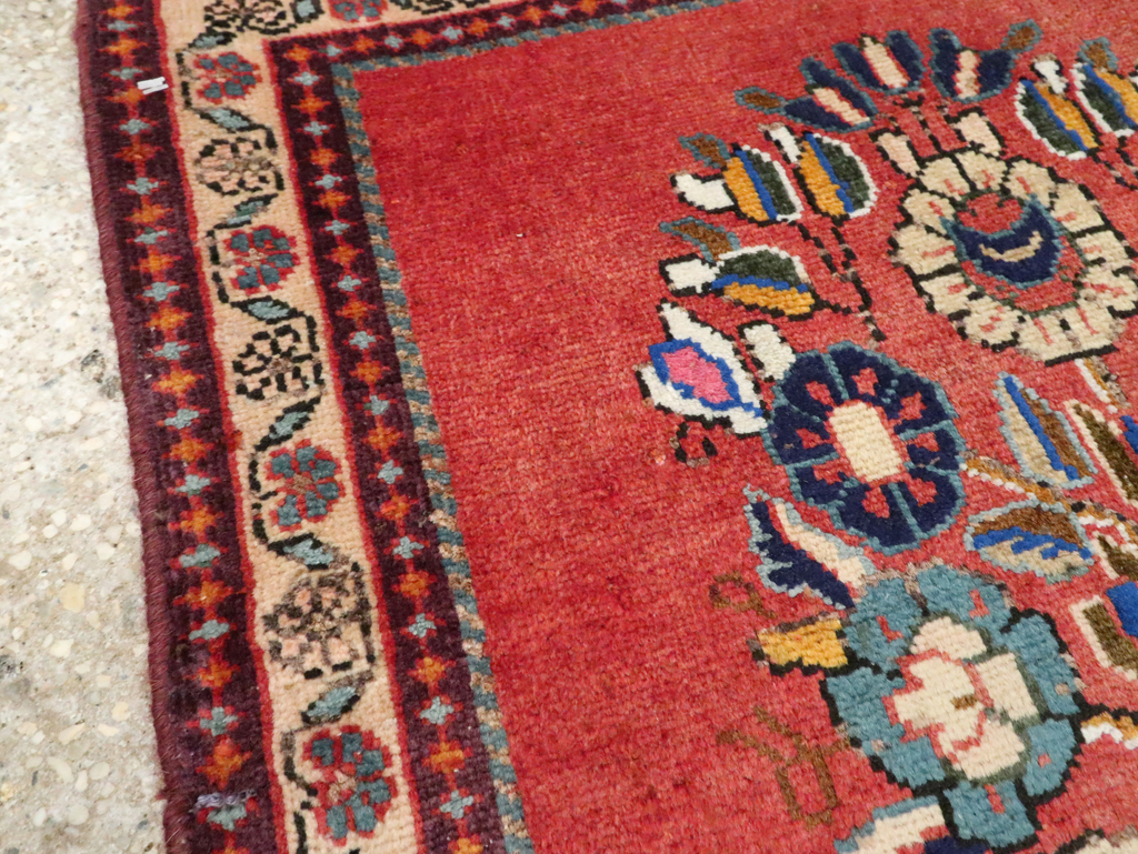 Vintage Persian Shiraz Rug, No.26274 - Staging