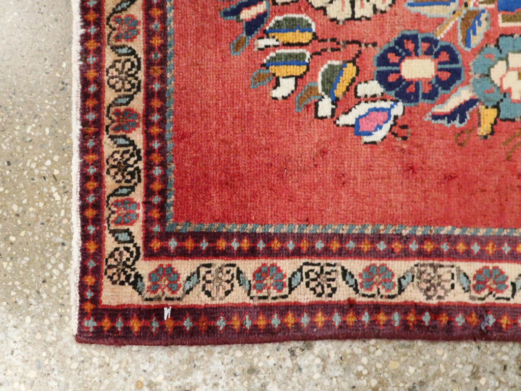 Vintage Persian Shiraz Rug, No.26274 - Staging