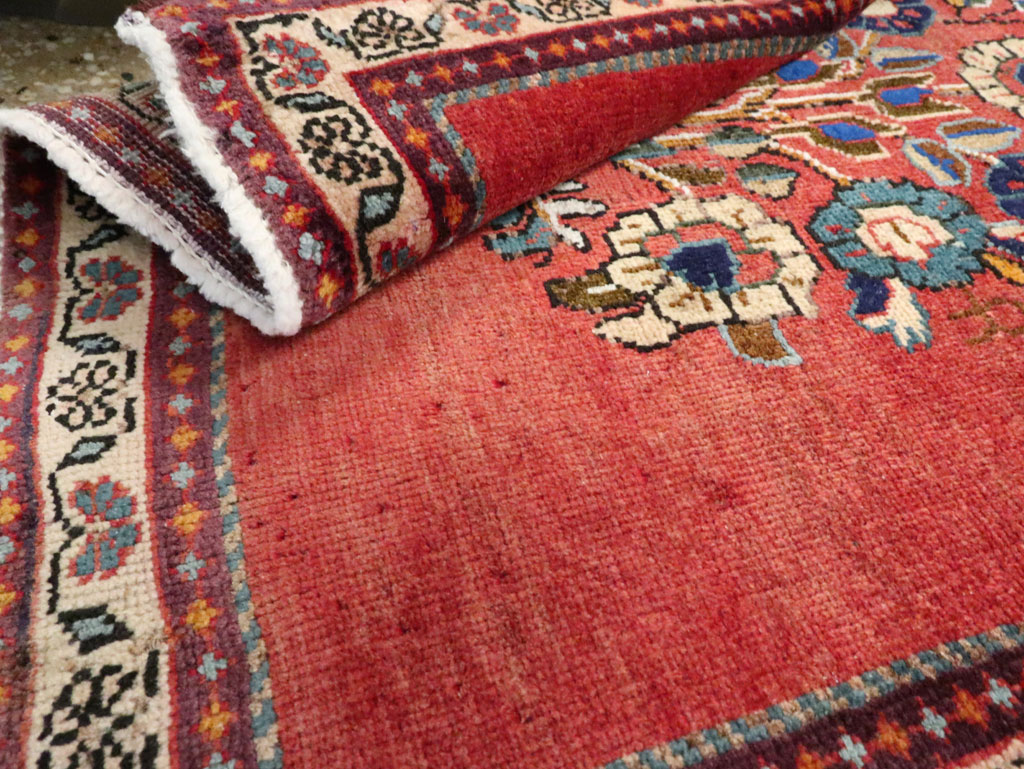 Vintage Persian Shiraz Rug, No.26274 - Staging