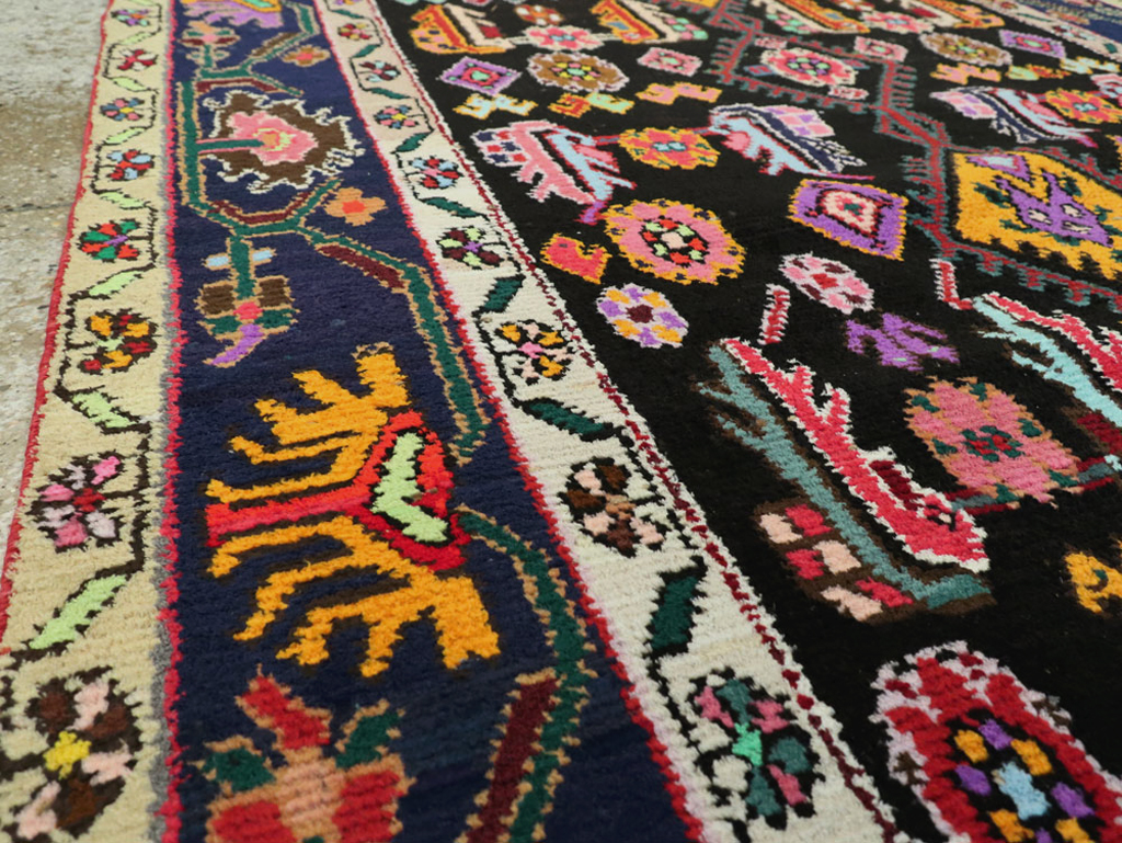 Vintage Persian Hamadan Gallery Carpet, No.26278 - Staging