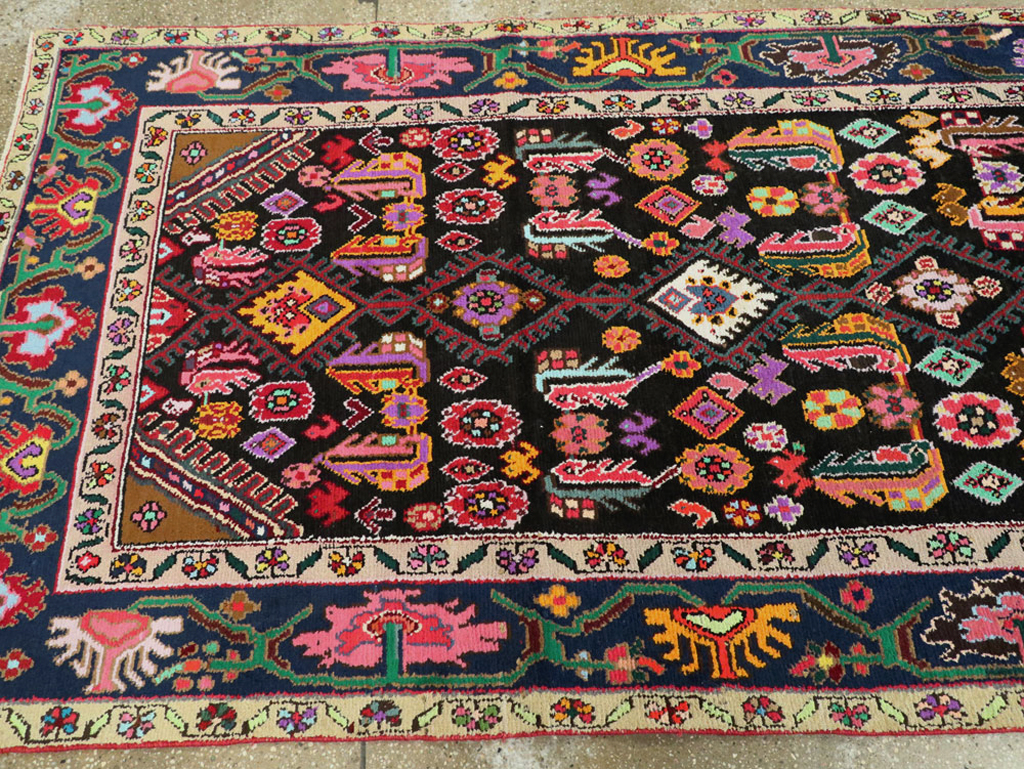 Vintage Persian Hamadan Gallery Carpet, No.26278 - Staging