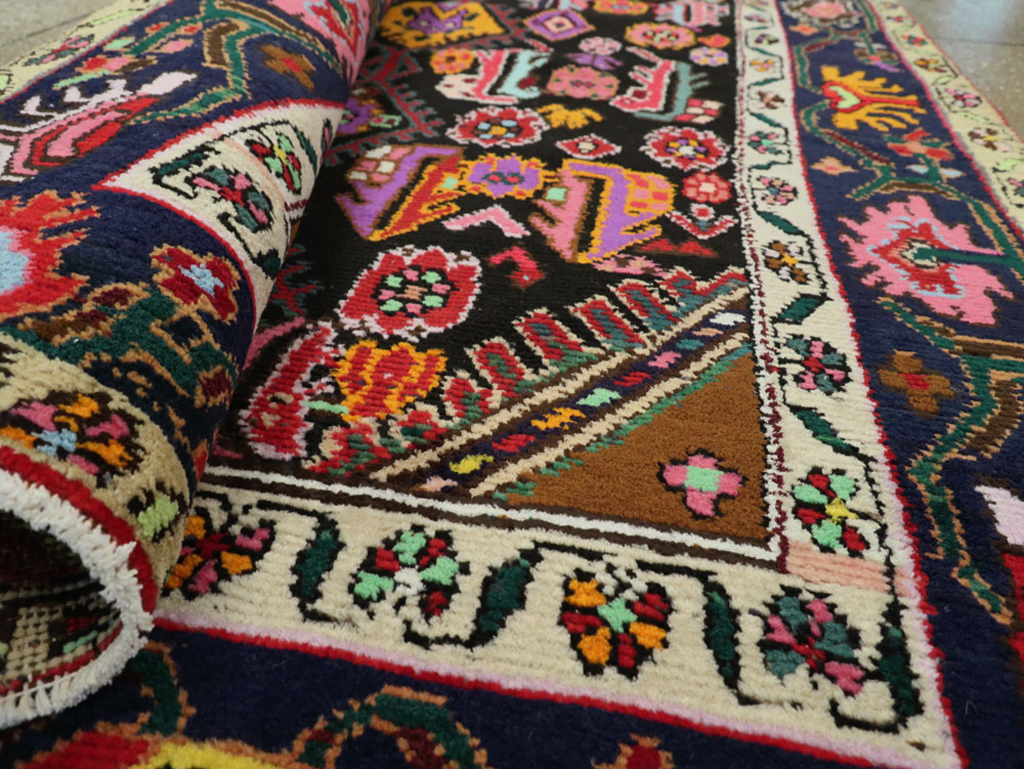 Vintage Persian Hamadan Gallery Carpet, No.26278 - Staging