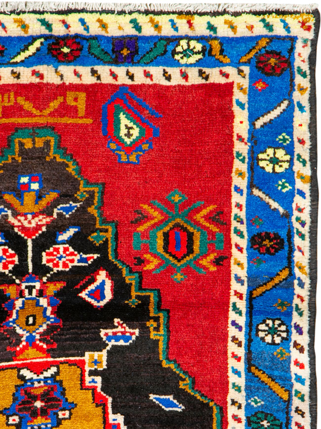 Vintage Persian Hamadan Rug, No.26279 - Staging